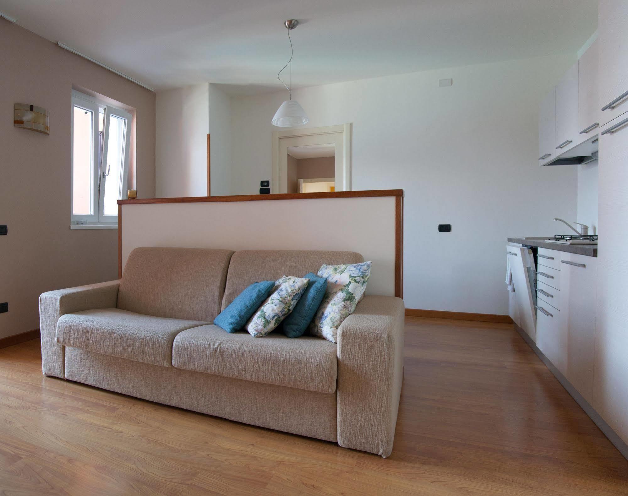 גראבדונה Residence Cafelicita - Promotion - Apartments Lake View - Infinity Pool - Jacuzzi מראה חיצוני תמונה