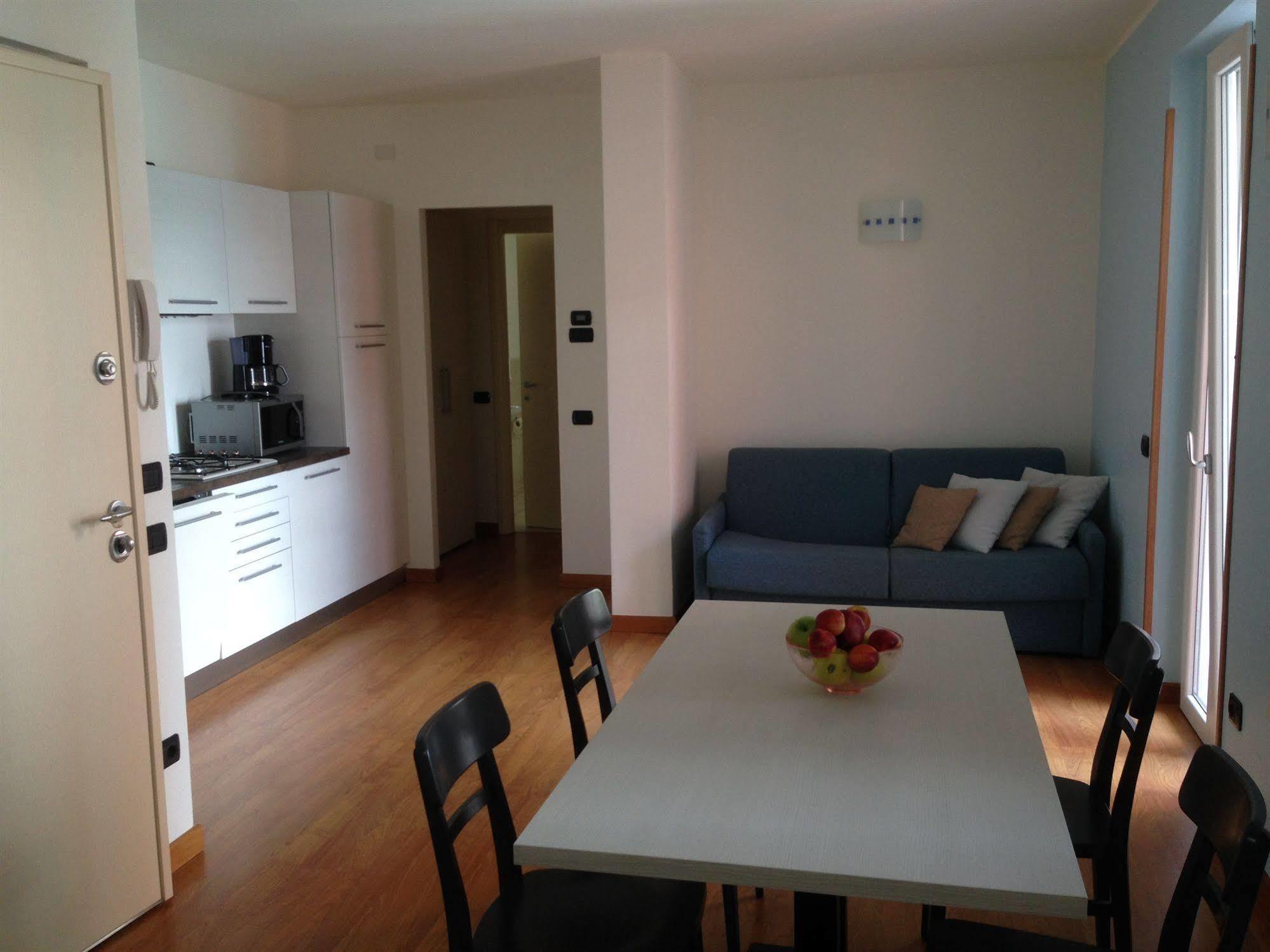 גראבדונה Residence Cafelicita - Promotion - Apartments Lake View - Infinity Pool - Jacuzzi מראה חיצוני תמונה